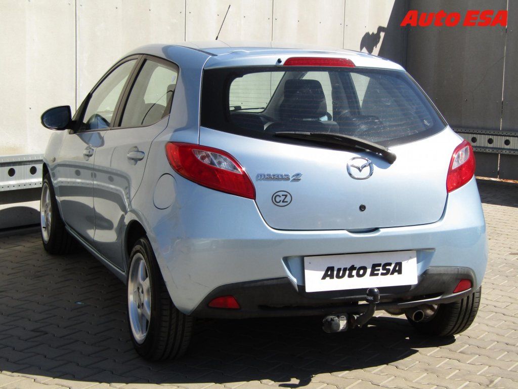 Mazda 2, 1.3 i,ČR - fotka 6
