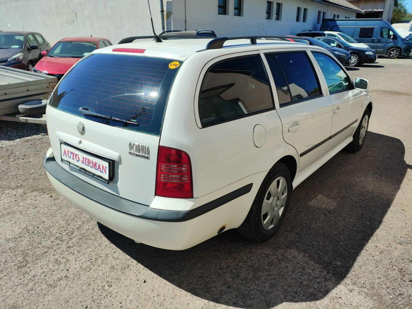 Škoda Octavia, 1,6i TOUR LPG - fotka 4