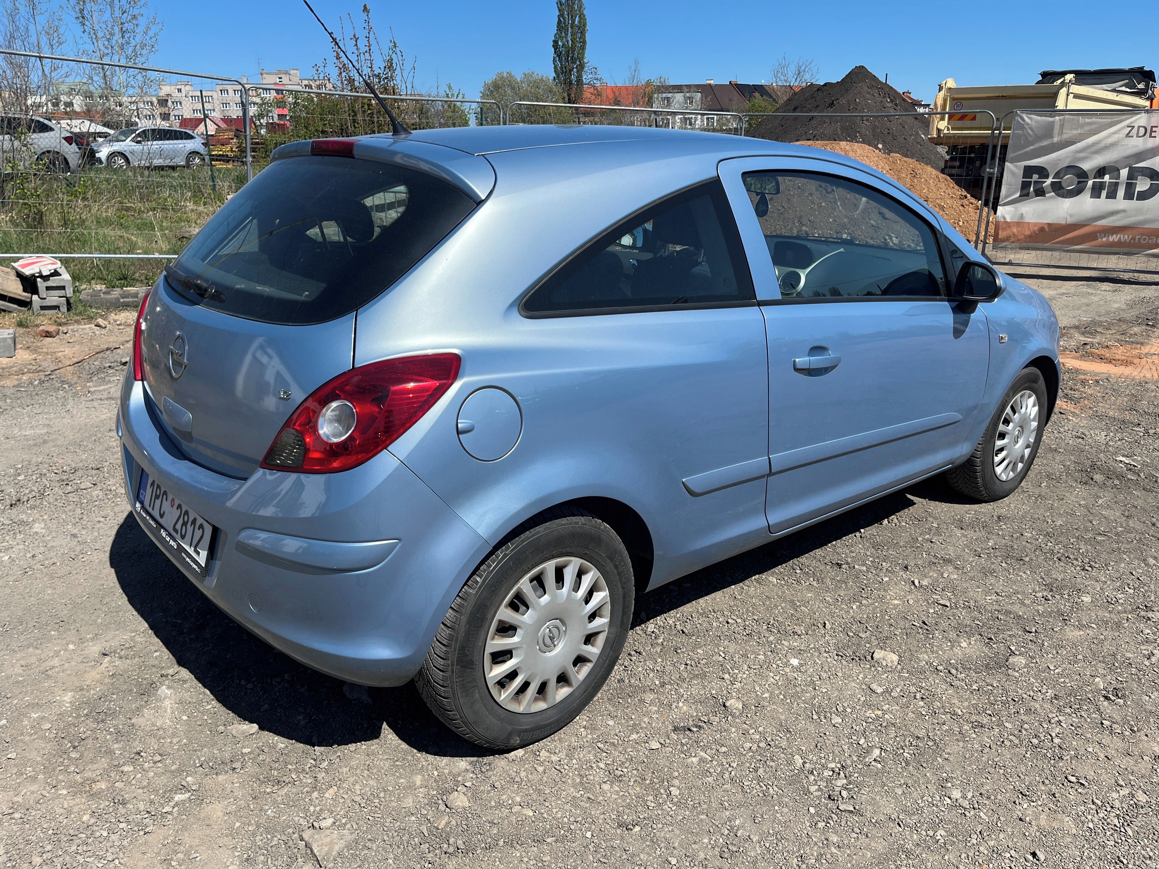 Opel Corsa, 1.3i 59kw 1.majitel po servisu - fotka 5