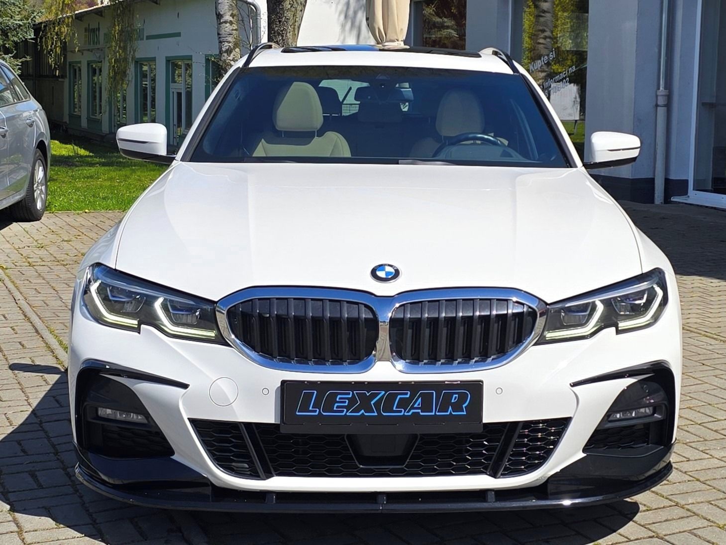 BMW Řada 3, 2.0D Touring Aut. M Sport DPH - fotka 2