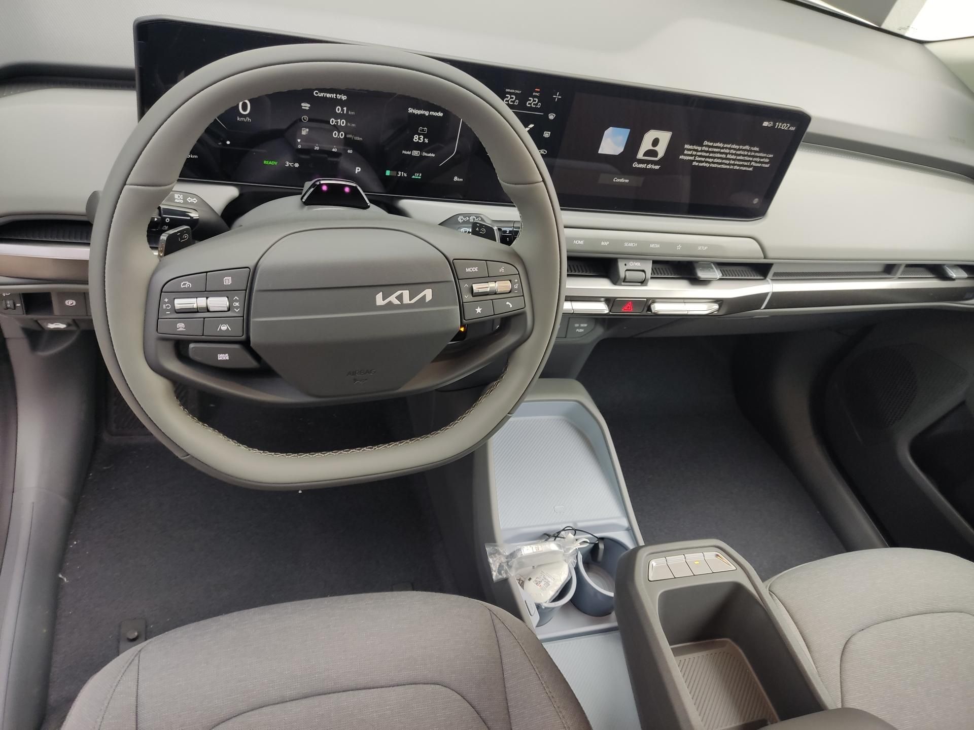 Kia EV3, SV1 4x2 AIR 150 KW + 58,3 KWH - fotka 5