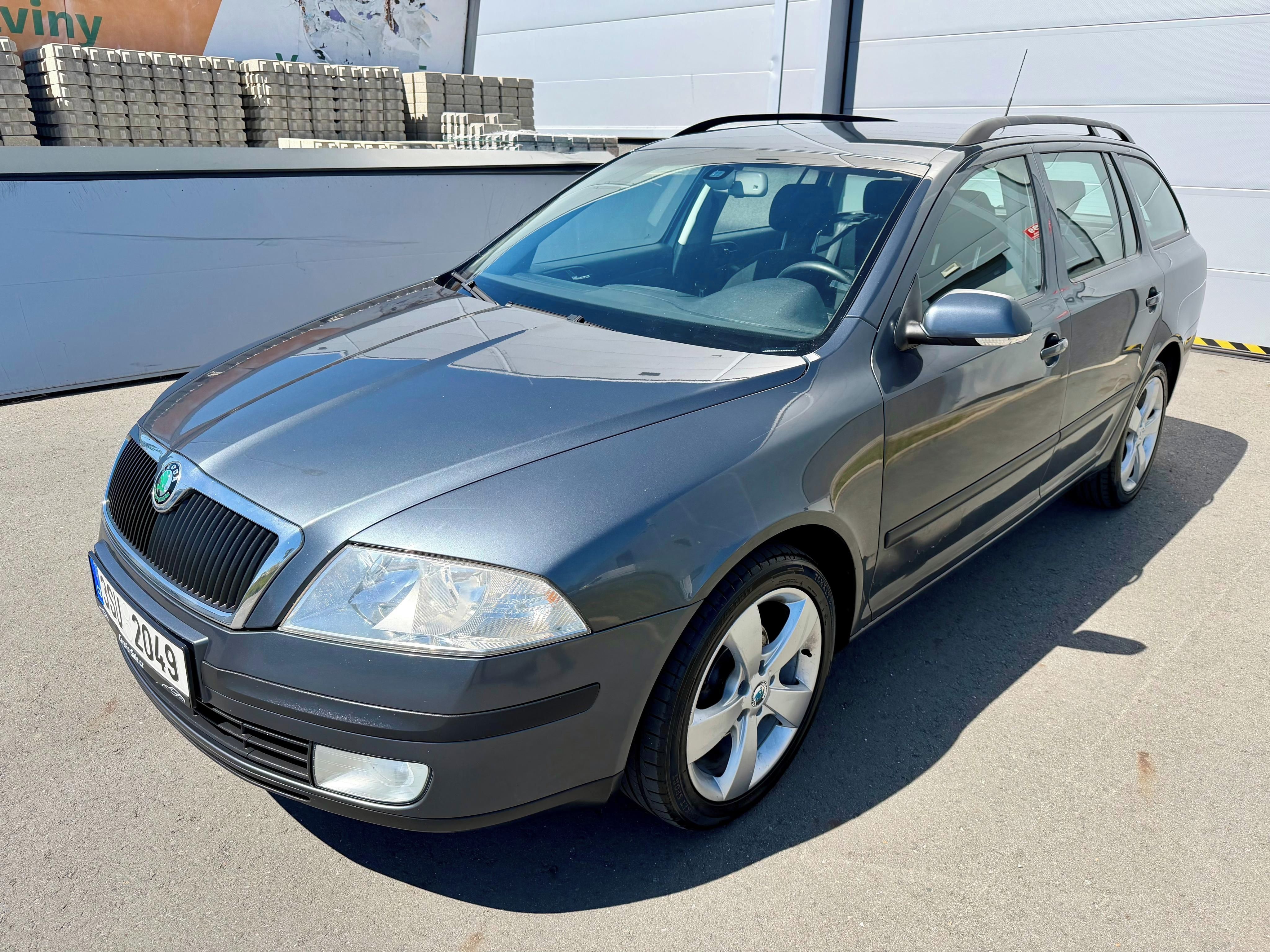 Škoda Octavia, II 1.9 TDI ELEGANCE DSG - fotka 3