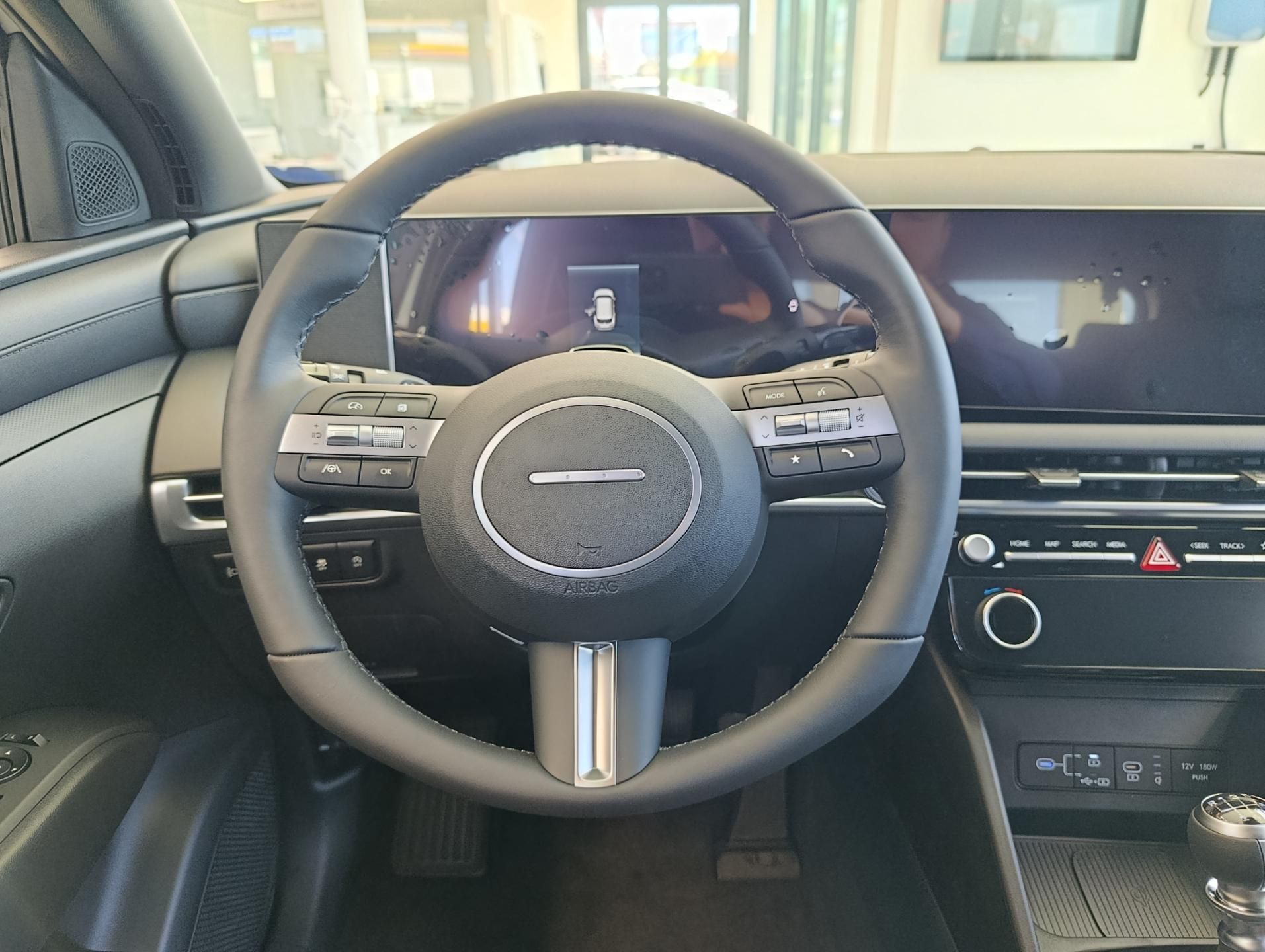 Hyundai Tucson, 1,6 TGDI MT GO CZECH - fotka 6