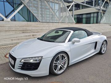 5.2 V10 SPYDER,keramické brzdy