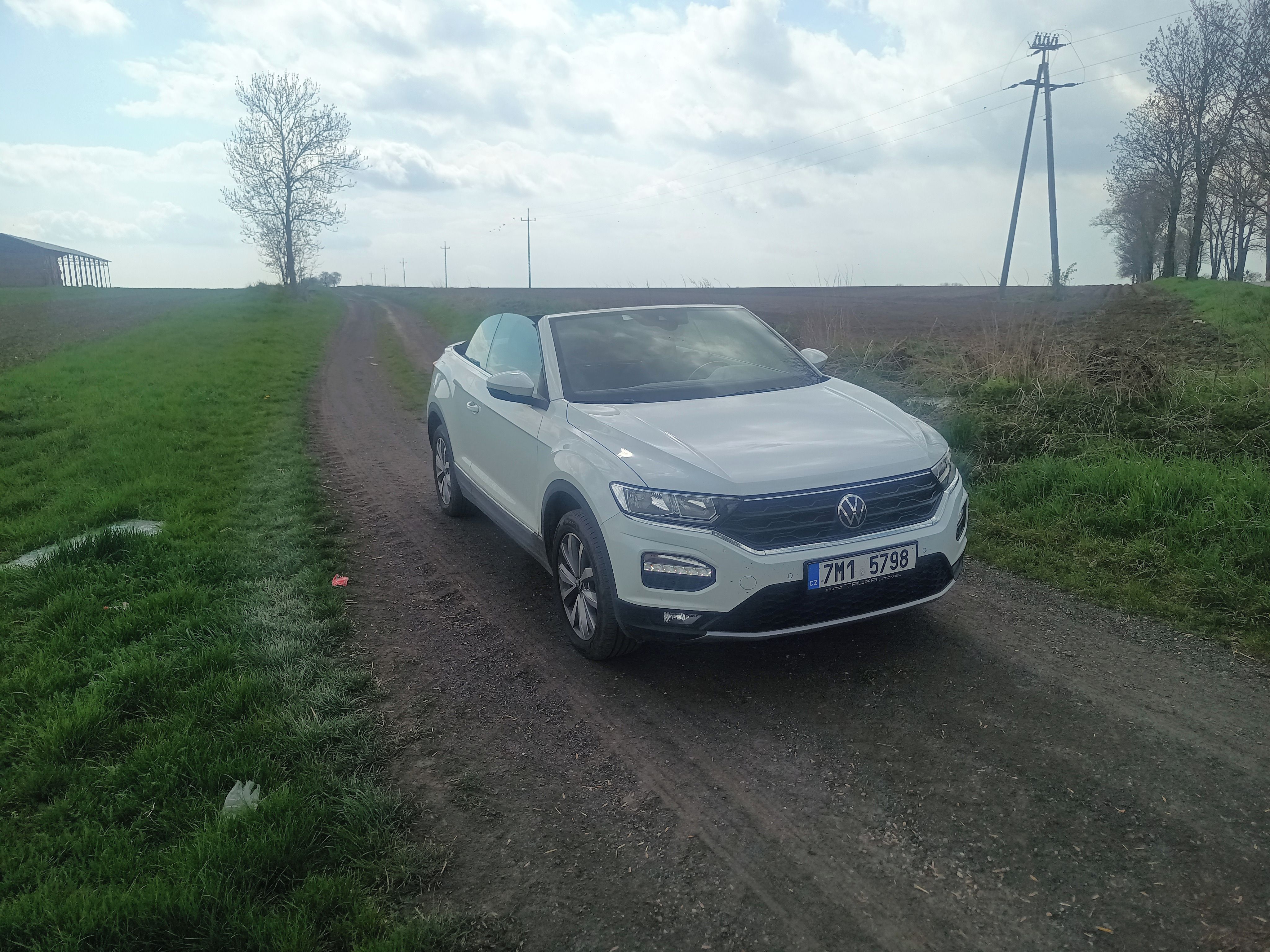 Volkswagen T-Roc, VW T-Roc 1.0 TSI Kabrio - fotka 2
