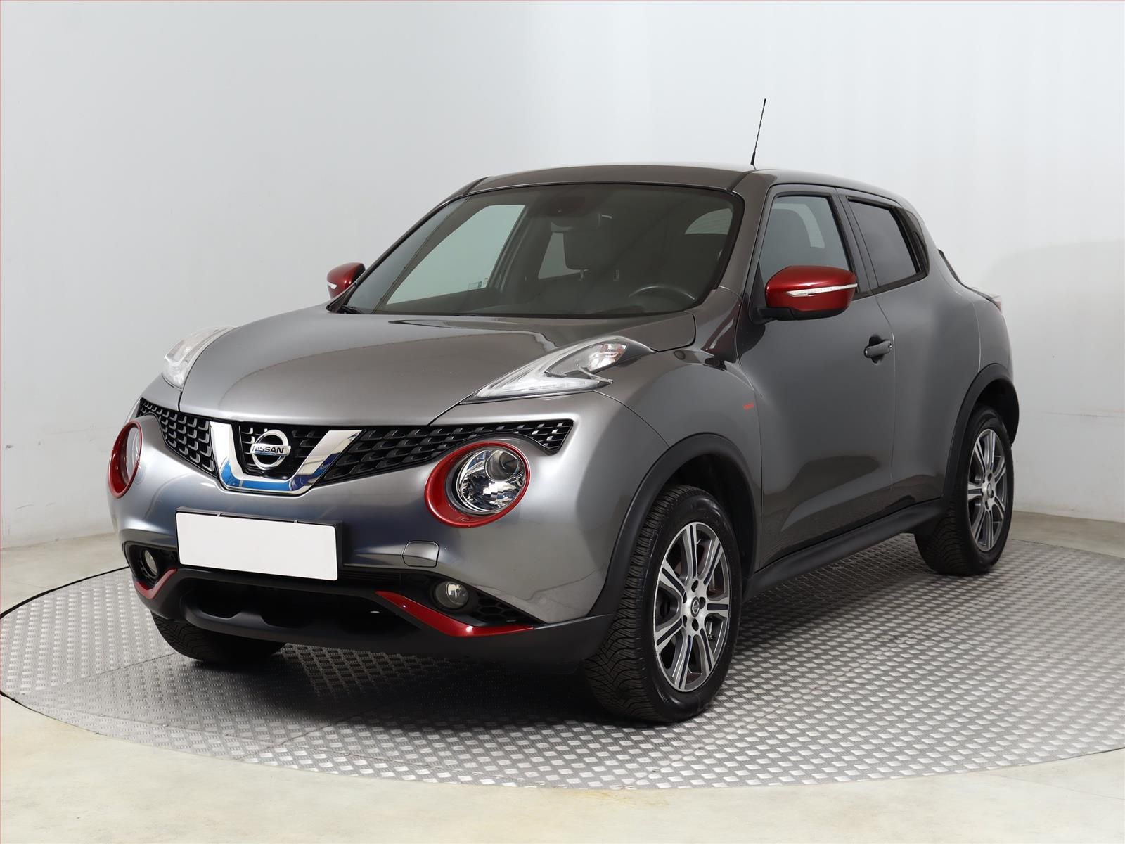Nissan Juke, 1.2 DIG-T, Navi - fotka 2