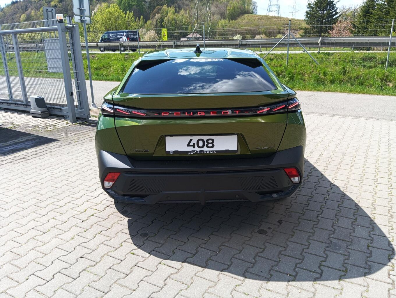 Peugeot 408, GT Plug-in HYBRID 240 e-DCS7 - fotka 6