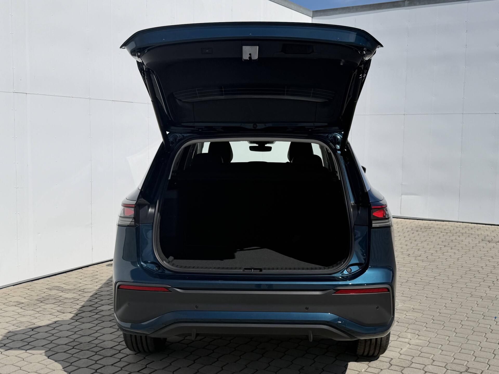 Volkswagen Tayron, People PHEV 19,7kWh 1,5TSI - fotka 4
