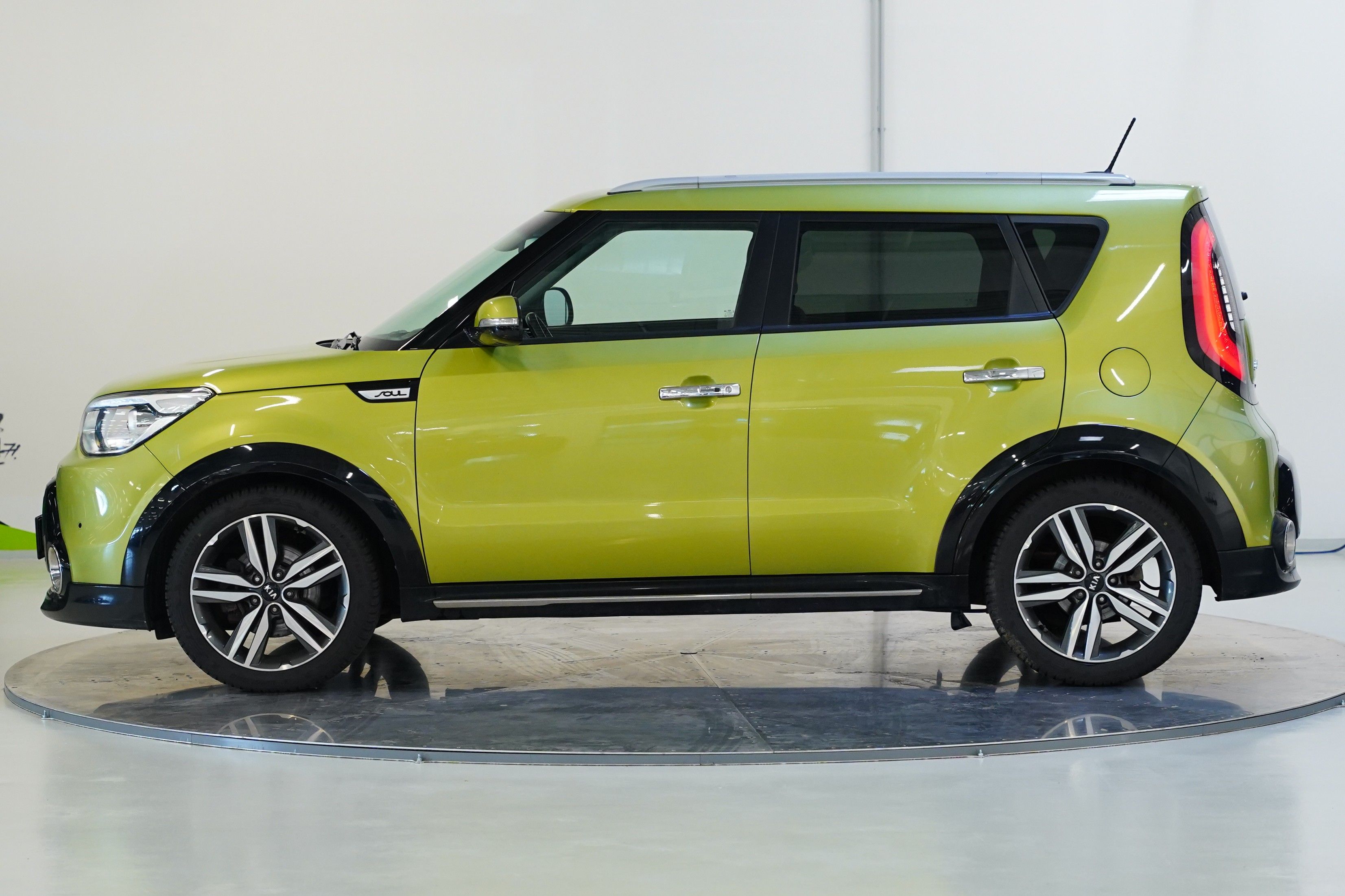 Kia Soul, 1.6 CRDi 94 kW Spirit - fotka 3