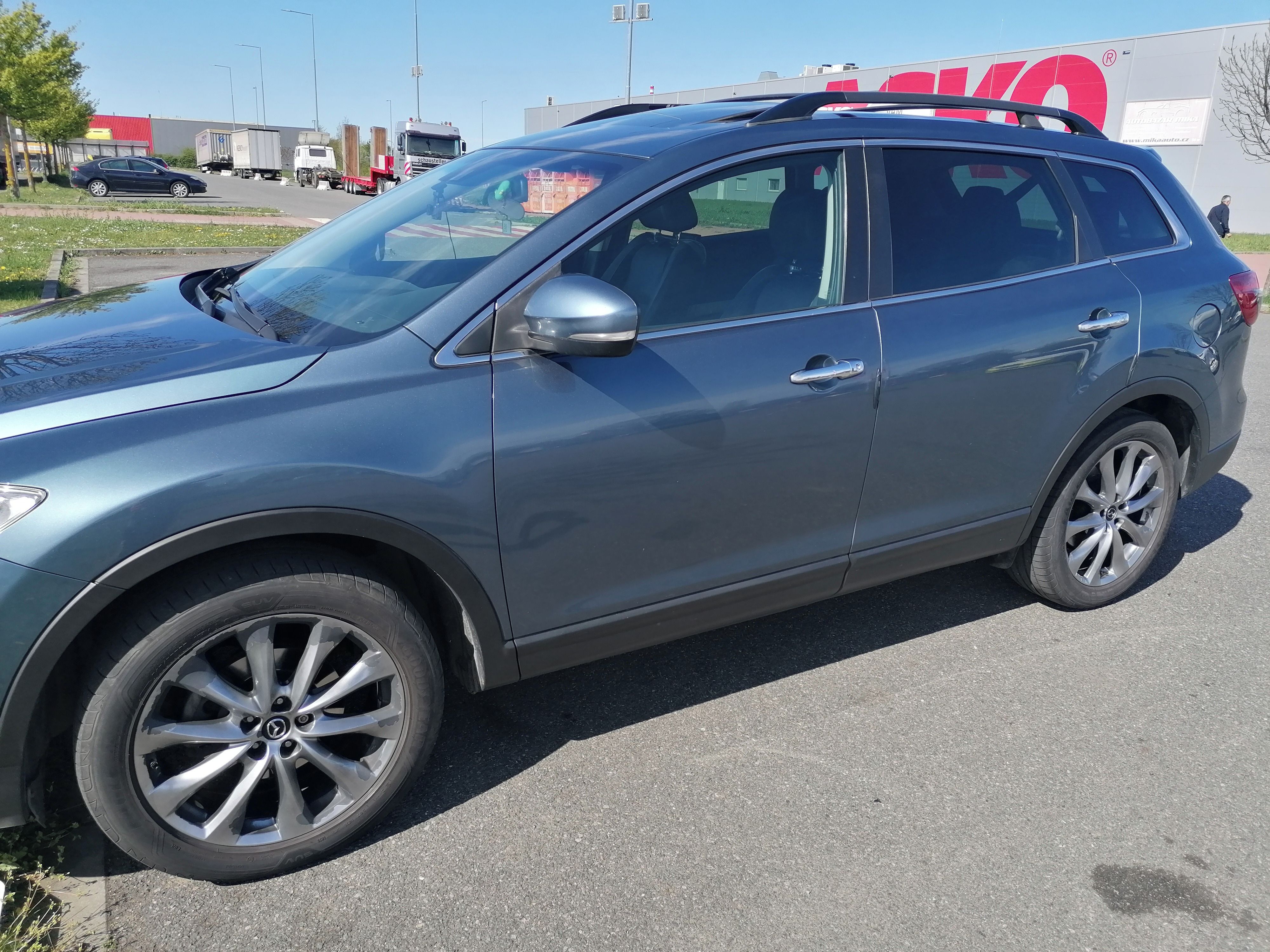Mazda CX-9, 3.7 LPG - fotka 5