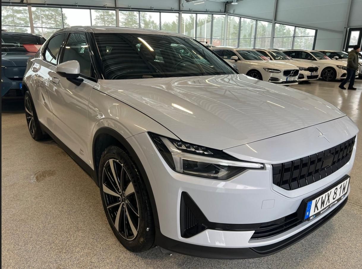 Polestar 2, SR SM 91%SoH park. kamera