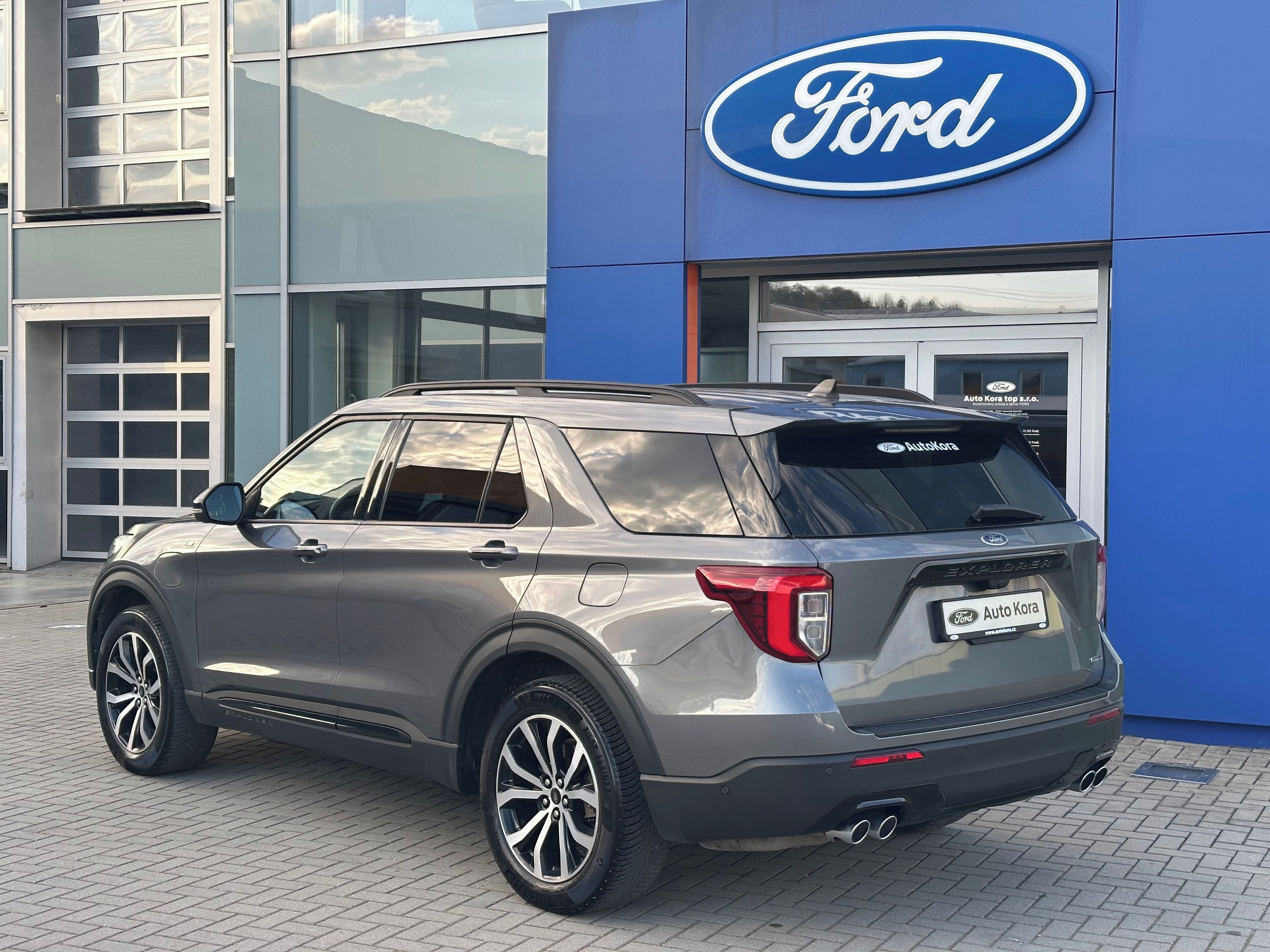 Ford Explorer, ST-Line PHEV 2022 ČR  Záruka - fotka 2