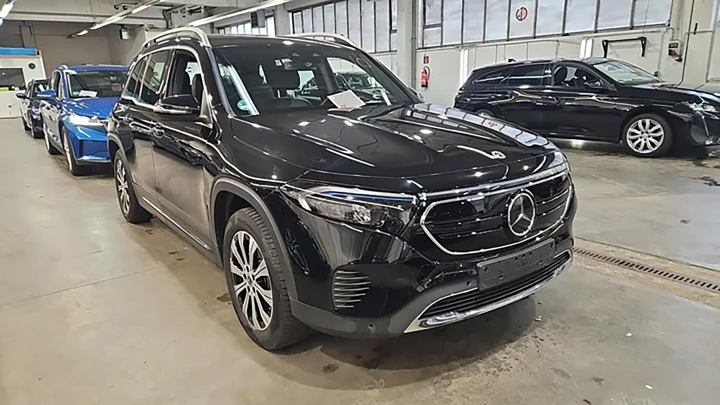 Mercedes-Benz EQB, EQB 250 67 kWh