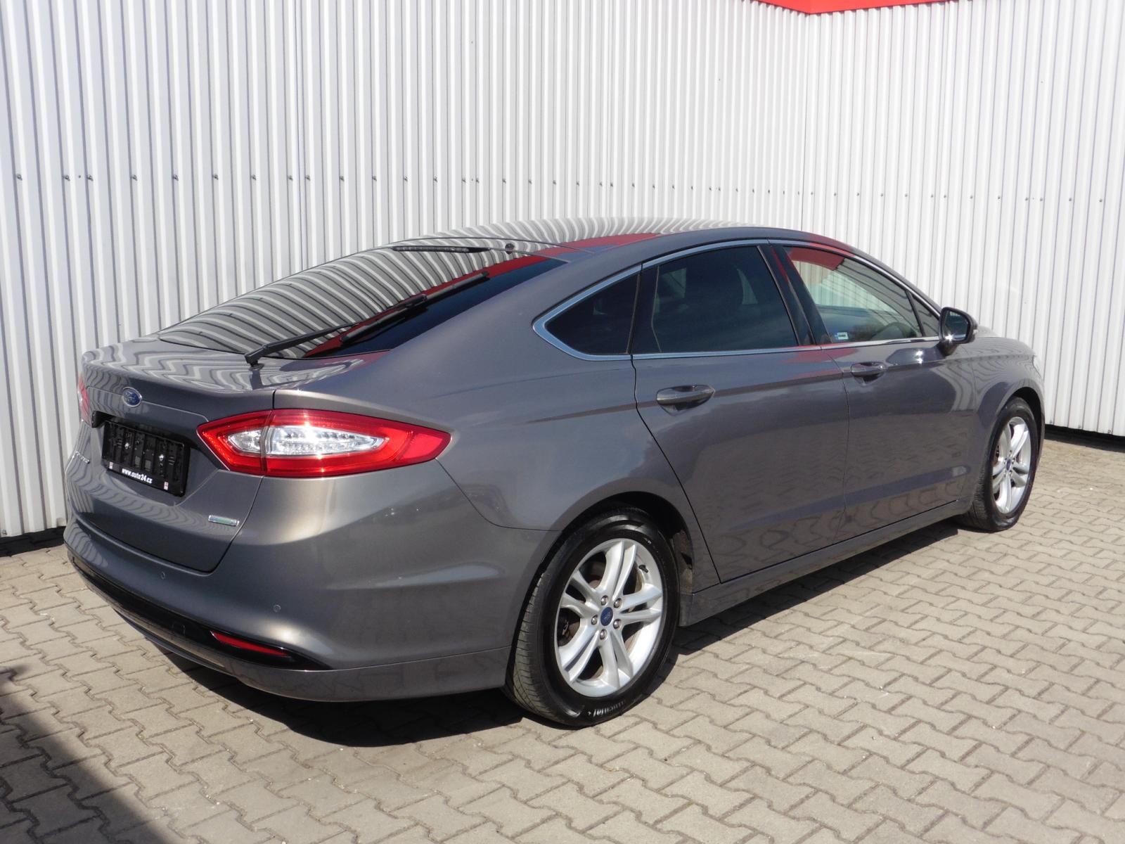 Ford Mondeo, Titanium 1.5 EcoBoost - fotka 4