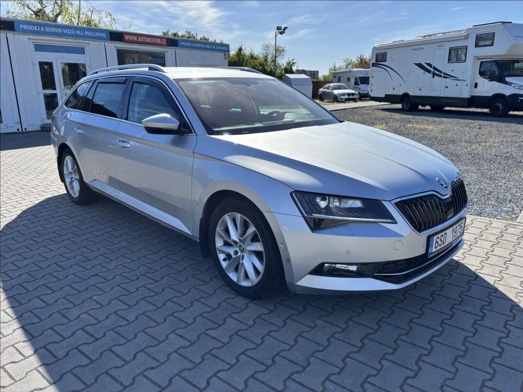 Škoda Superb, 1,5 TSi Style 110kw, - fotka 4