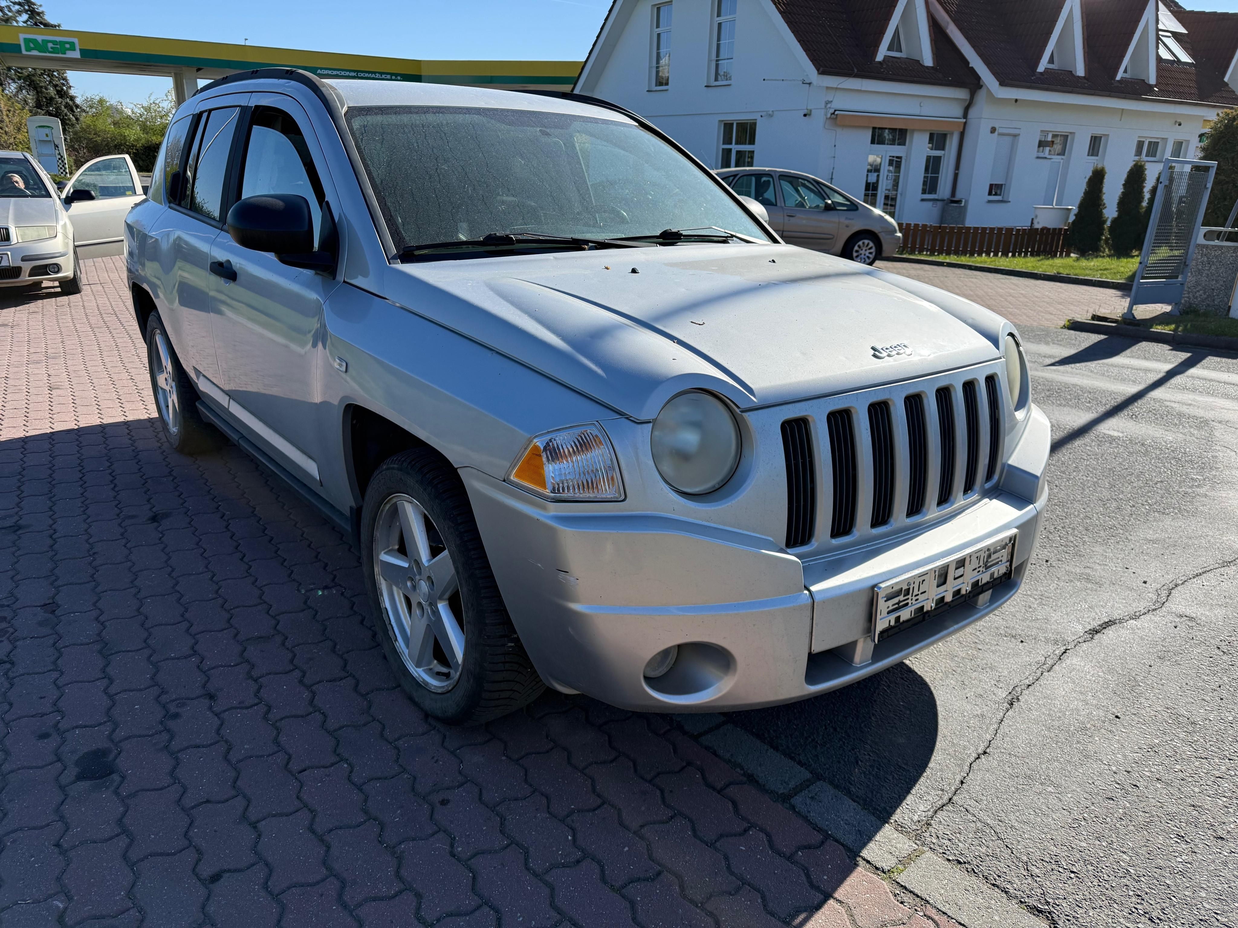 Jeep Compass, Jeep Compass 2,0 CRD 4x4.2008 - fotka 2
