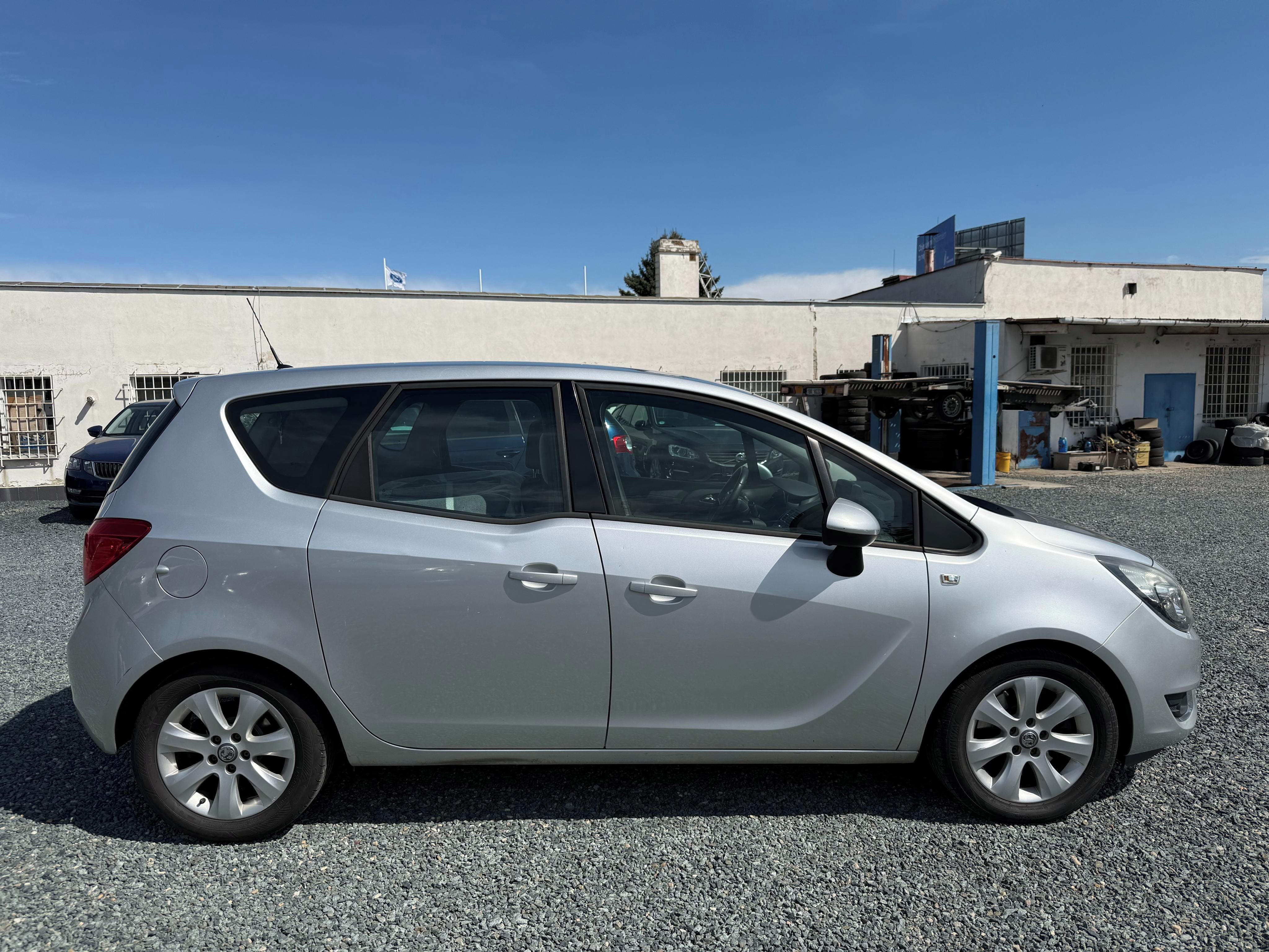 Opel Meriva, 1.6 CDTi 100Kw - fotka 2