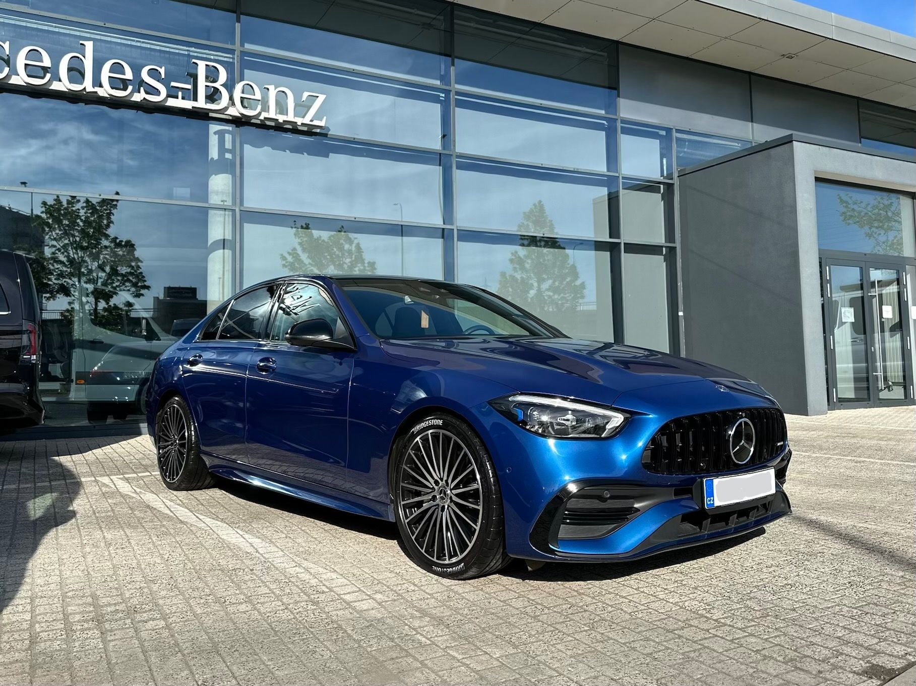Mercedes-Benz Třídy C, 220d*Burm*Pano*Ad.temp*360*DPH
