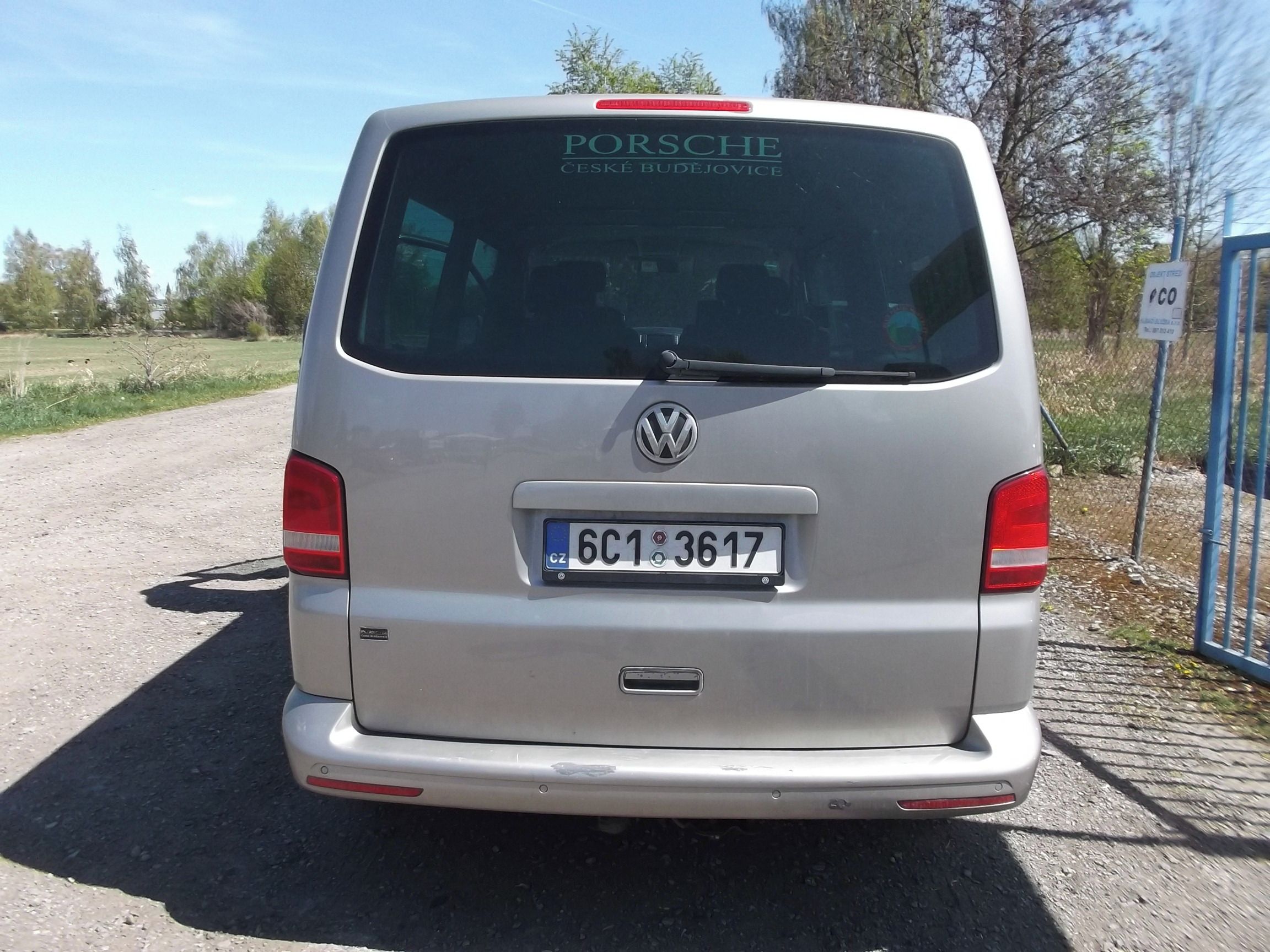Volkswagen Multivan, 2.0 TDI Multivan DSG 4x4 - fotka 4