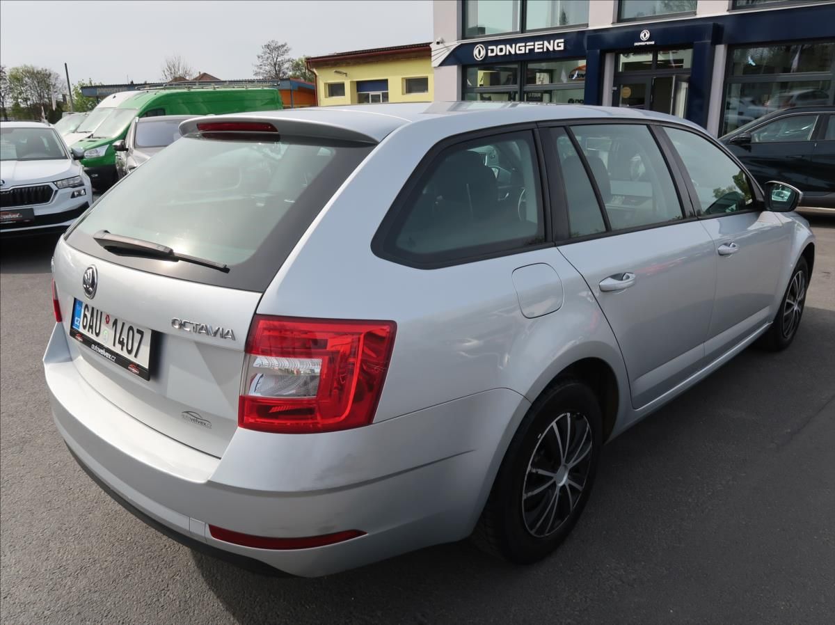 Škoda Octavia, 1,6 TDi,85kW,NovéČR,Klima,DPH - fotka 3