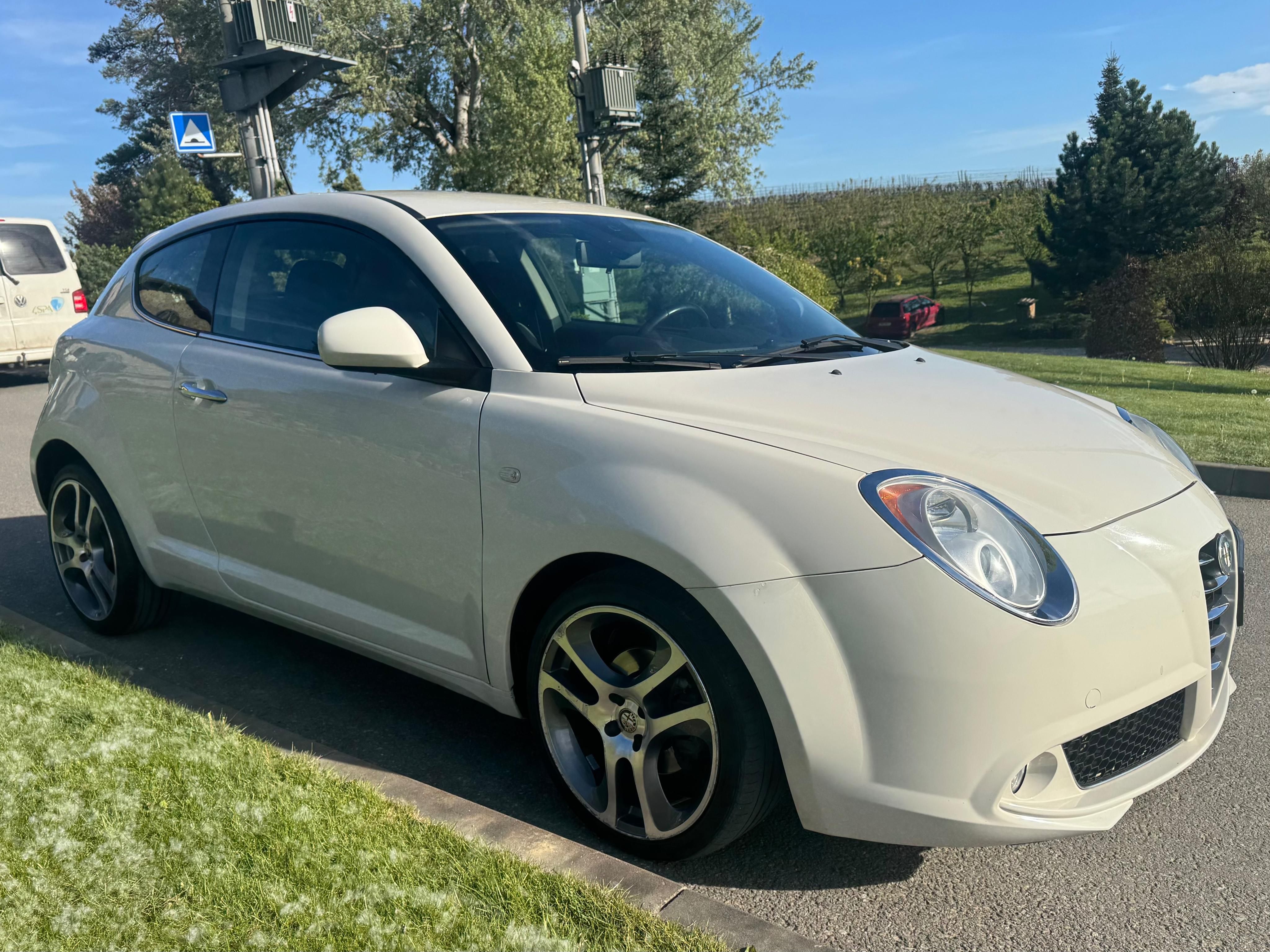 Alfa Romeo MiTo, 1.6 JTD 88KW - fotka 2