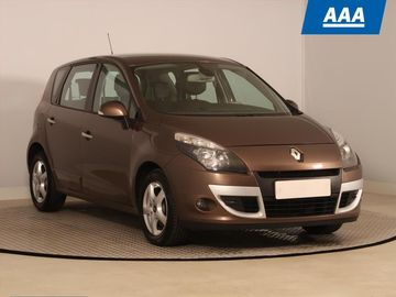 1.9 dCi, Kožené sedačky