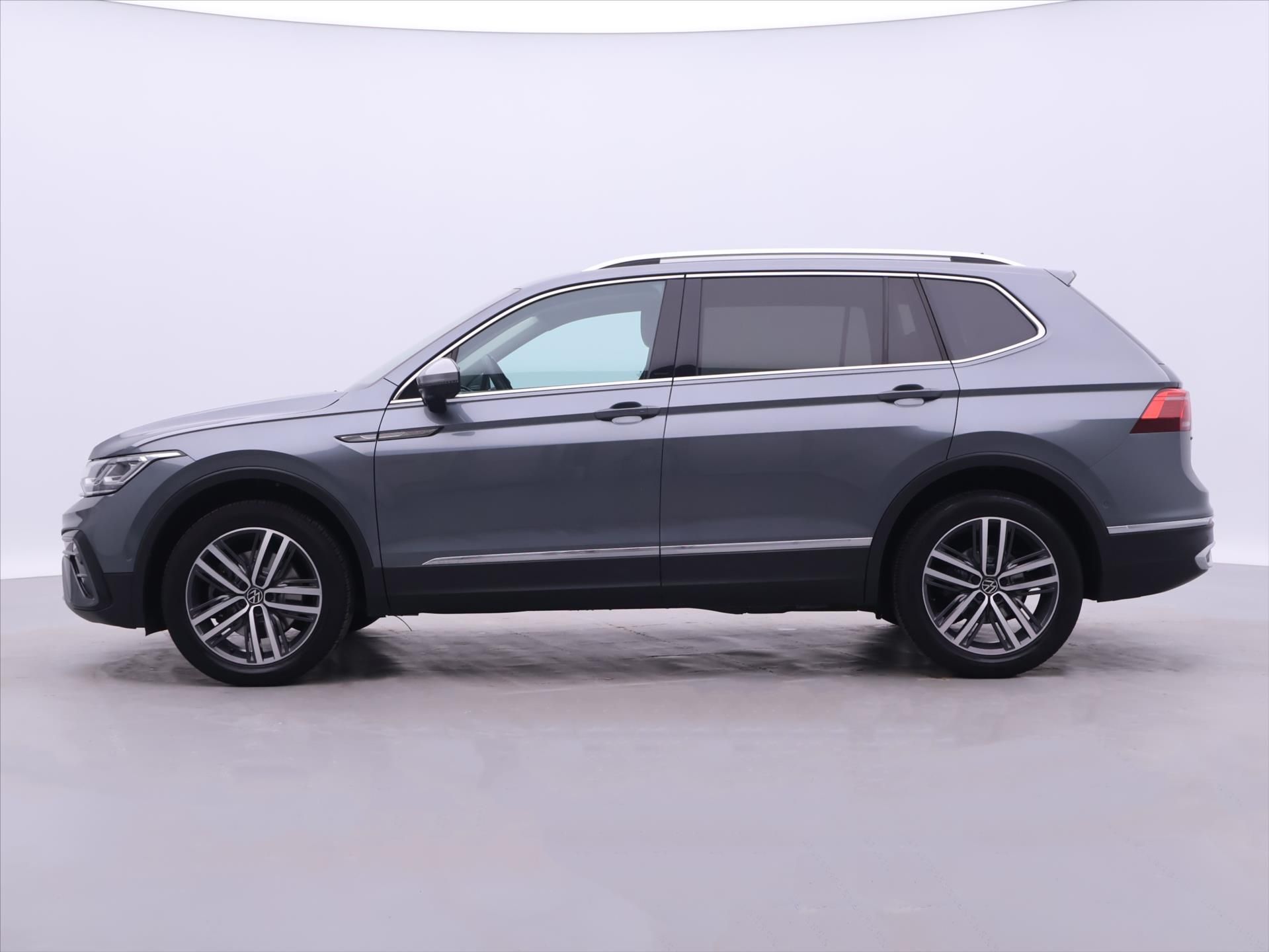 Volkswagen Tiguan Allspace, 2,0 TSI 140kW 4M DPH IQ pano - fotka 4