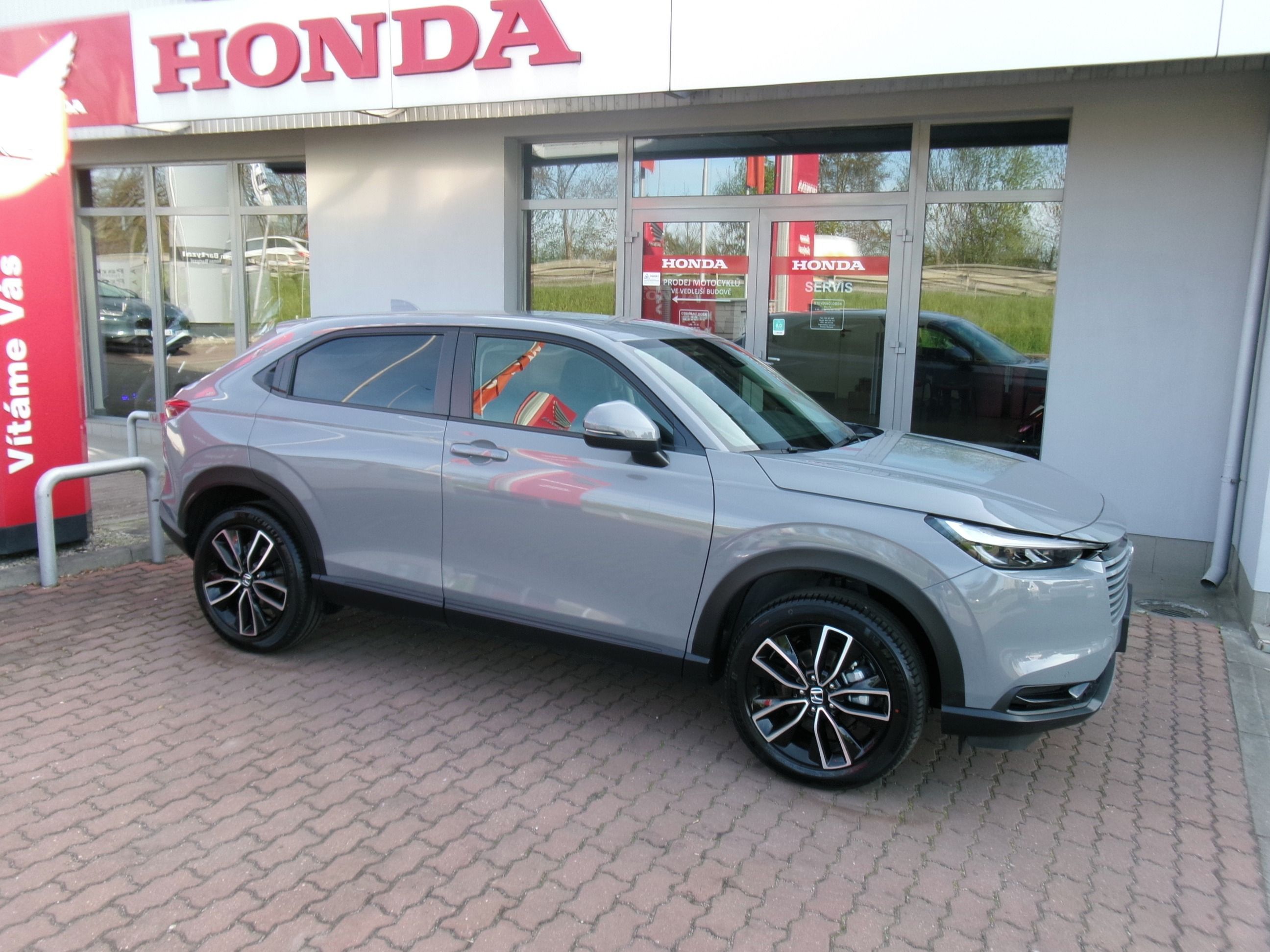 Honda HR-V, 1.5e:HEV ELEGANCE 2026 - fotka 4