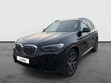 30D xDrive Tažné Kam Pano