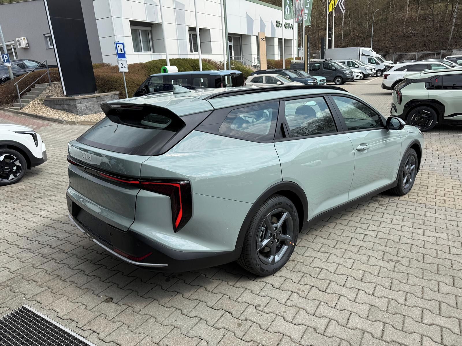 Kia K4, SW 1,0 T-GDI SPIN - fotka 5