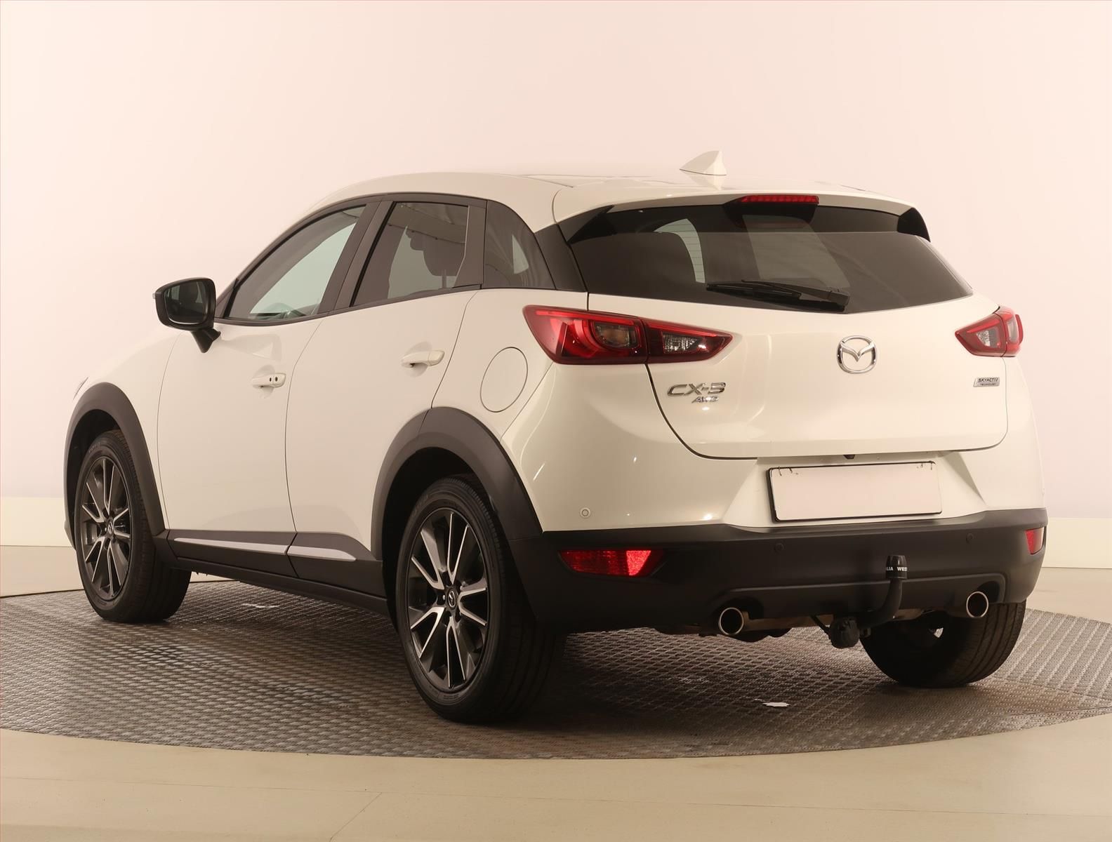 Mazda CX-3, 2.0 Skyactiv-G, 4X4 - fotka 4