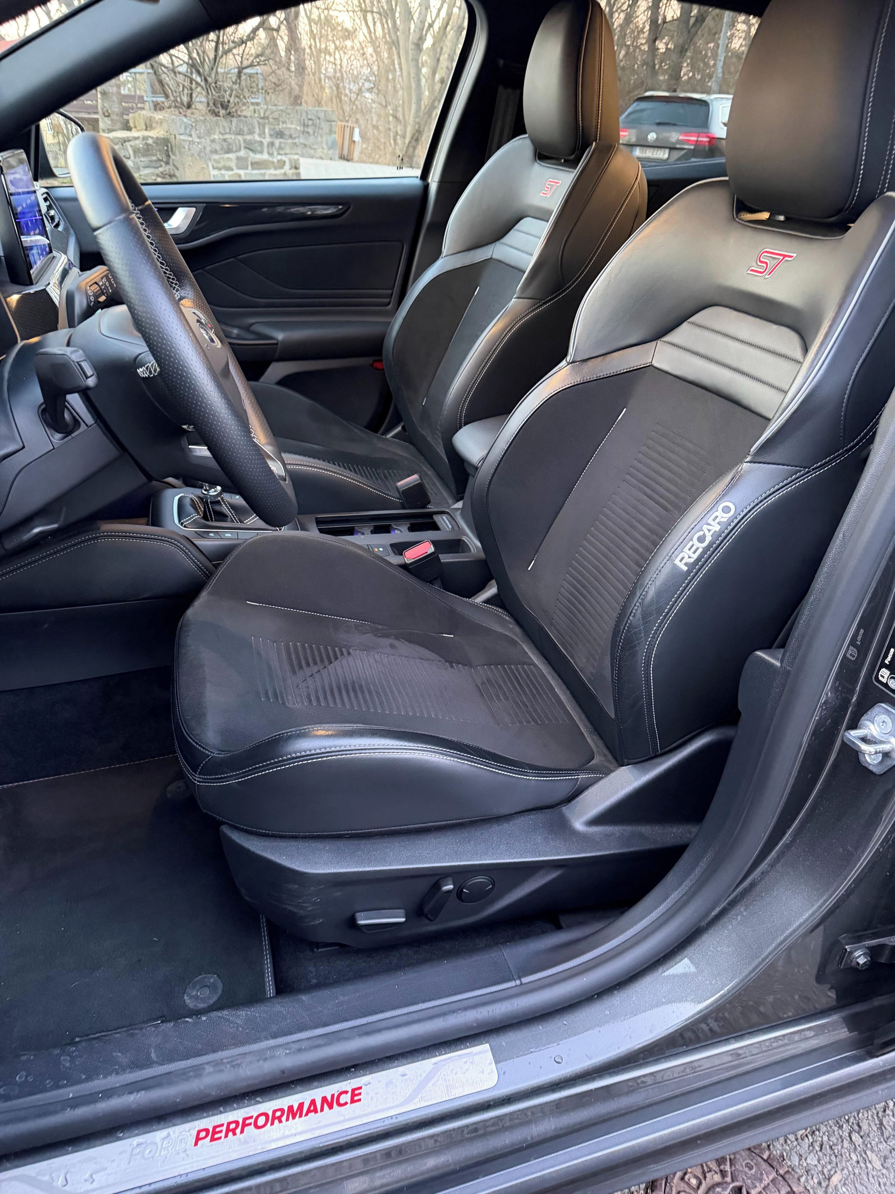 Ford Focus, Ford Focus ST PLUS 2.3, 206 kW - fotka 6