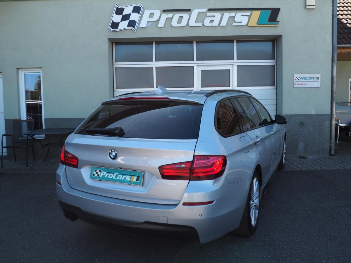BMW Řada 5, 3,0 D xDrive  M paket - fotka 3