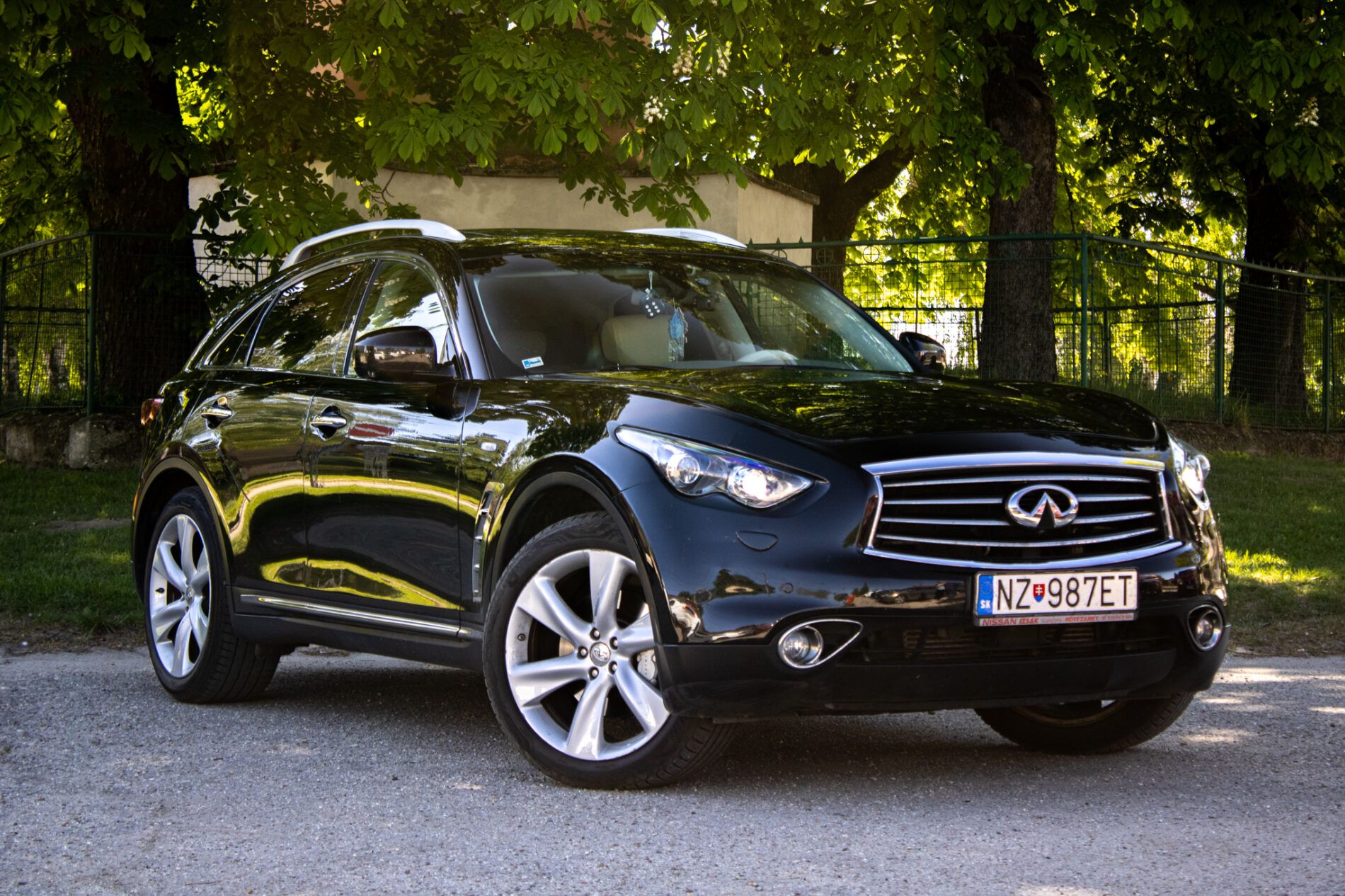 Infiniti FX30 - fotka 3