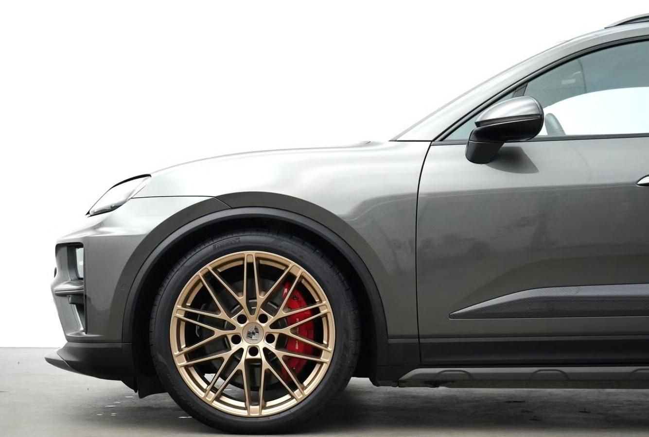 Porsche Macan, Turbo GTS Matrix Kamera HuD - fotka 4
