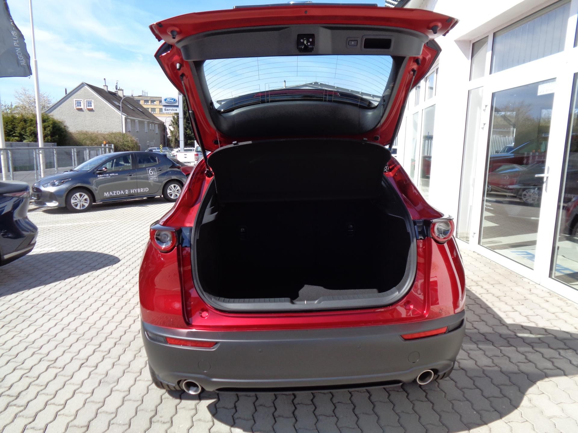 Mazda CX-30, 2,0 X186 PS , Centre-line - fotka 6