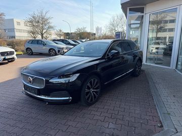 T8 AWD Recharge Ultimate*Kůže*