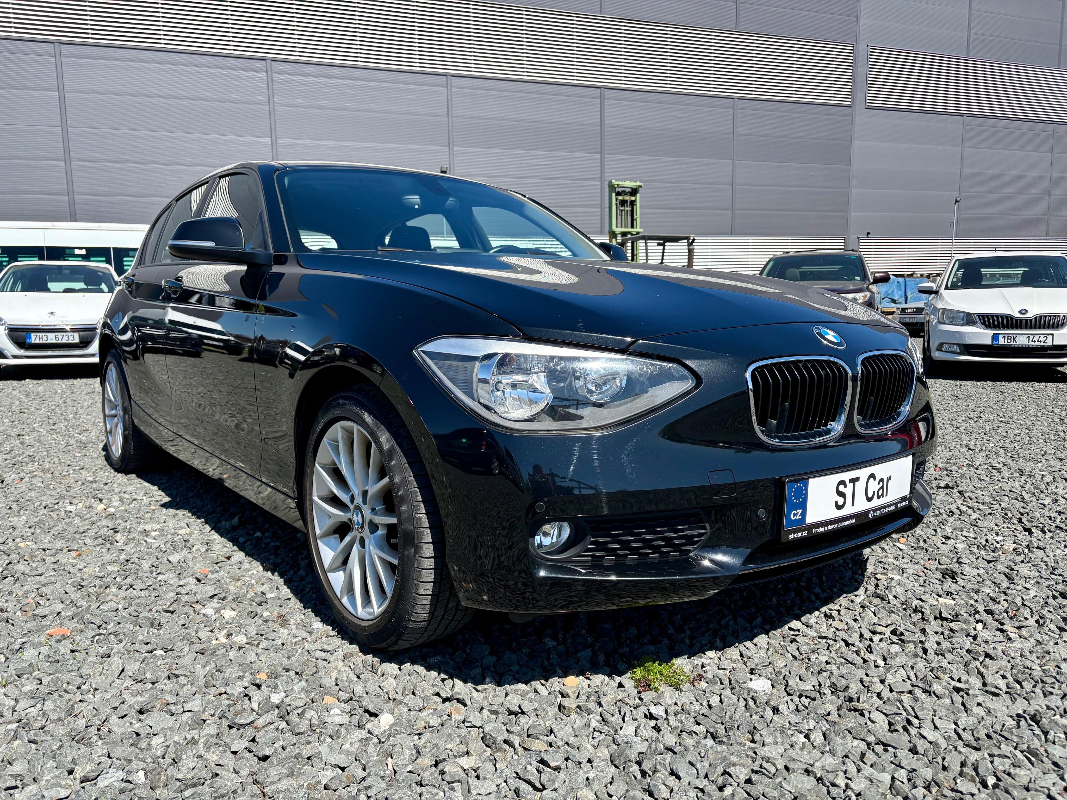 BMW Řada 1, 116i 100kw - fotka 3