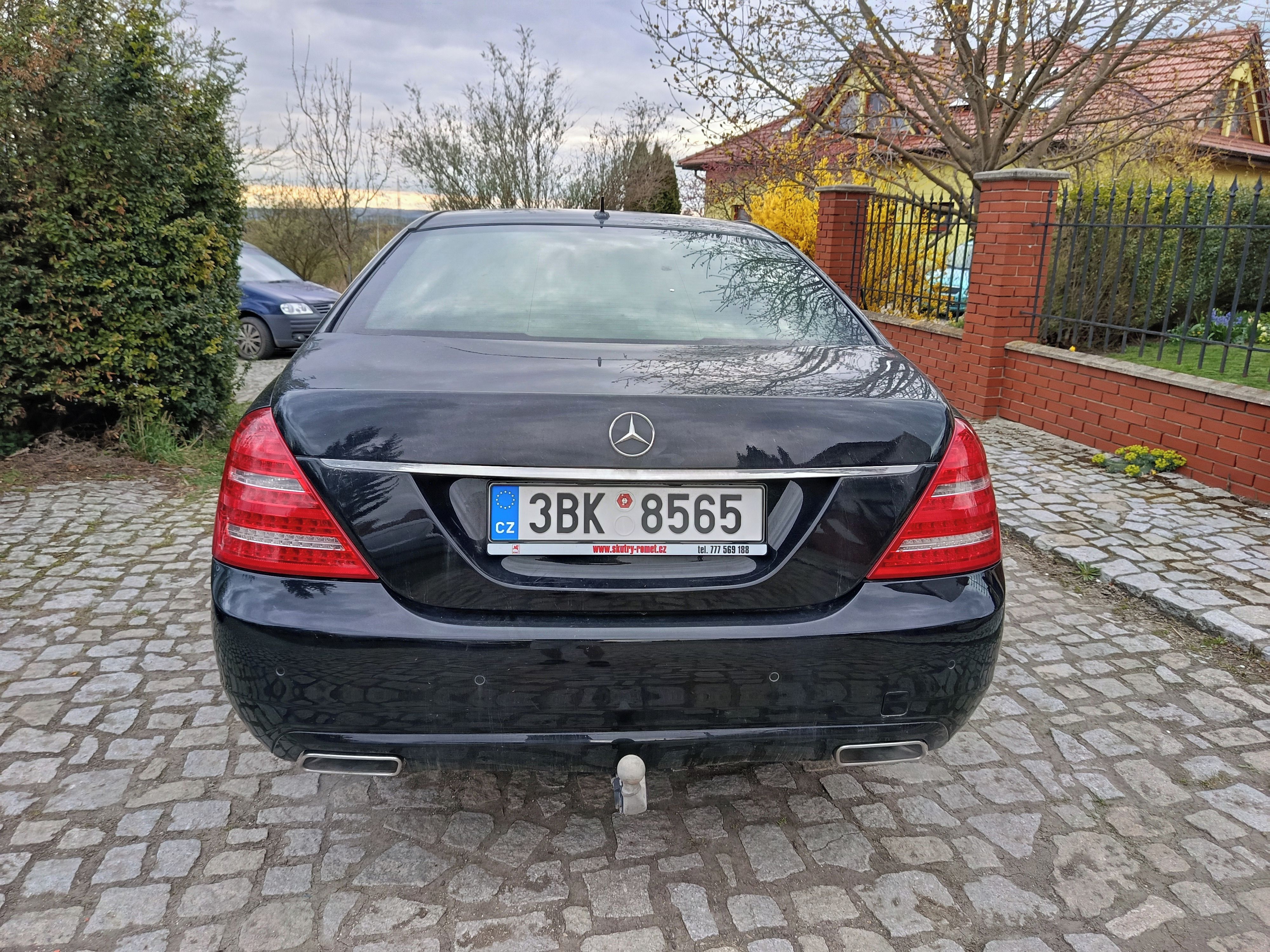 Mercedes-Benz Třídy S, BlueTec 4matic - fotka 6