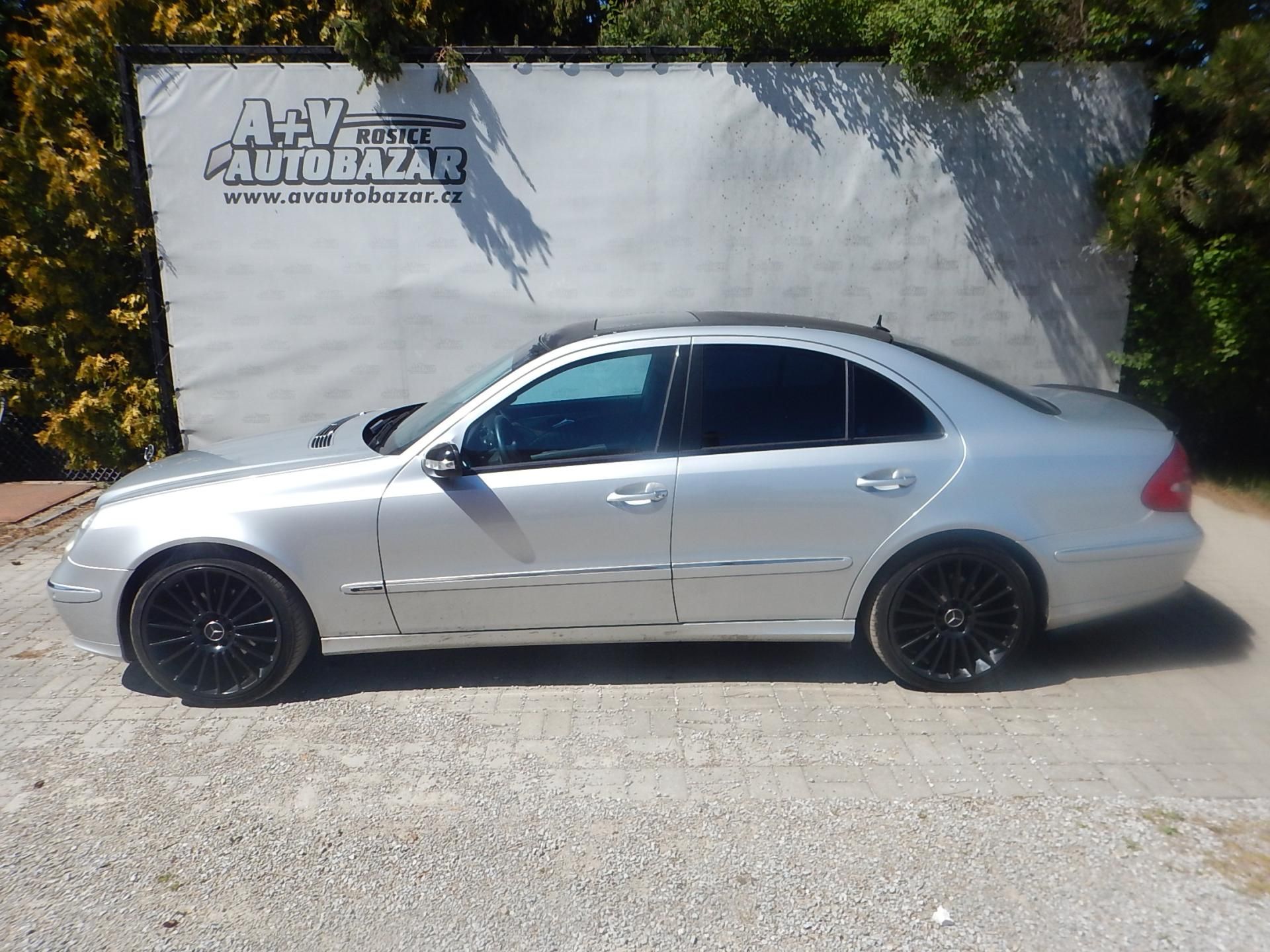 Mercedes-Benz Třídy E, E 350 4MATIC, DIGIKLIMA