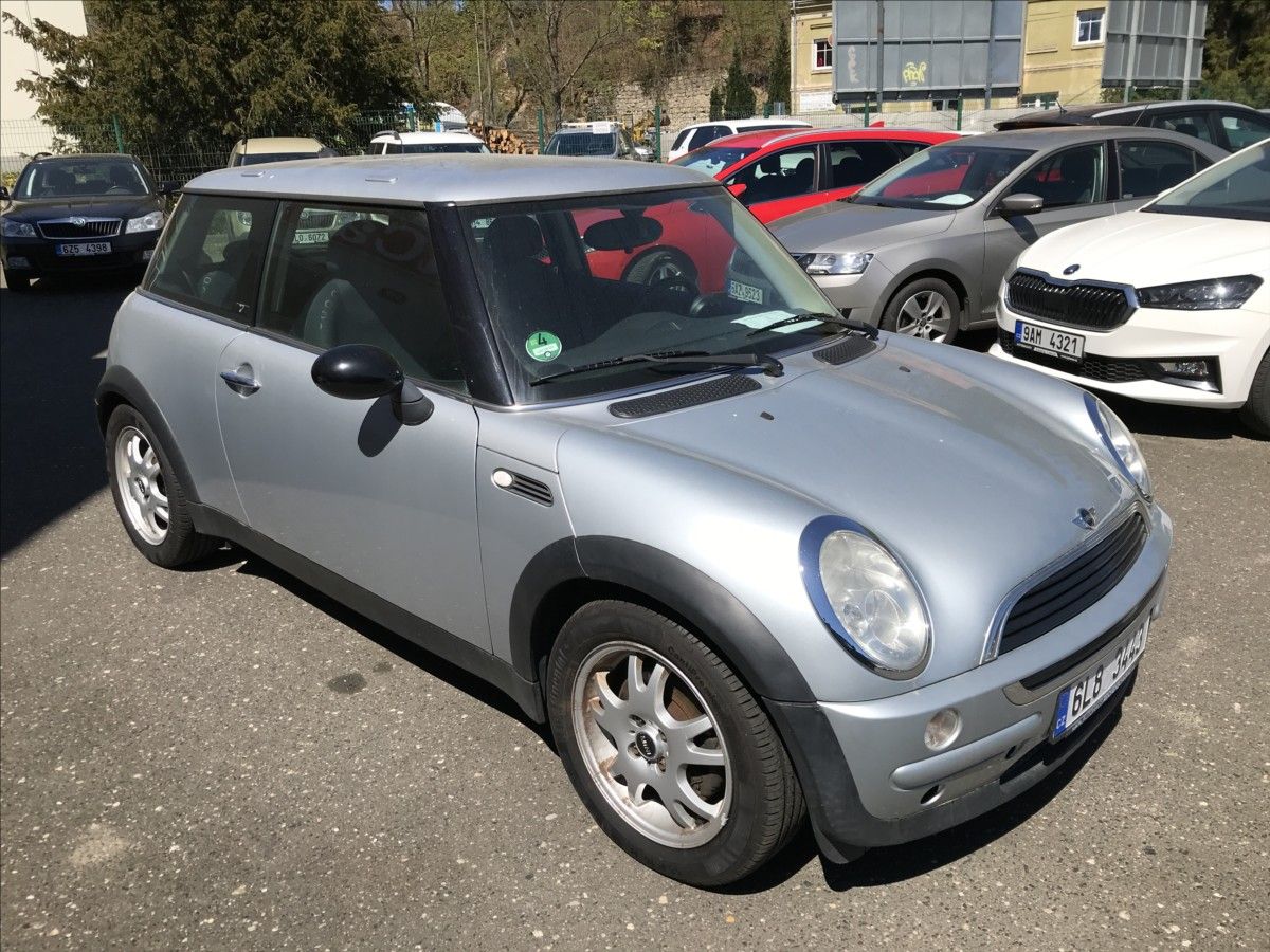 Mini One, 1,6 i 66kW 3dv. - fotka 4