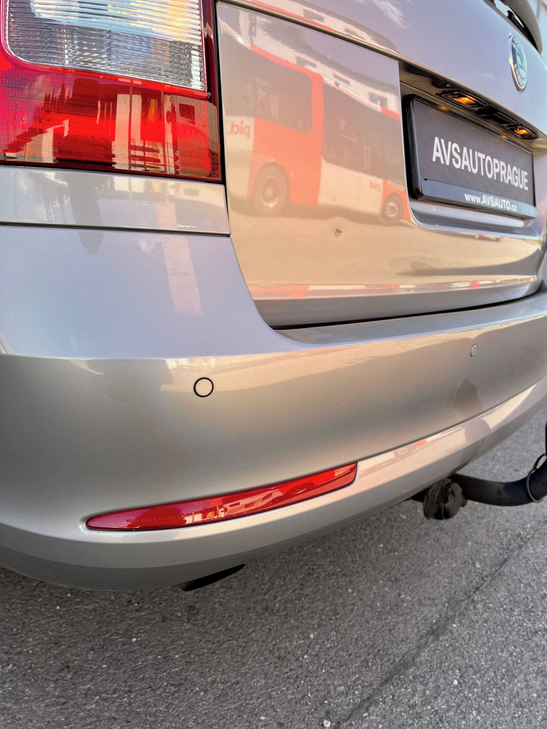 Škoda Octavia, COMBI  DSG 103 KW  ELEGANCE - fotka 6