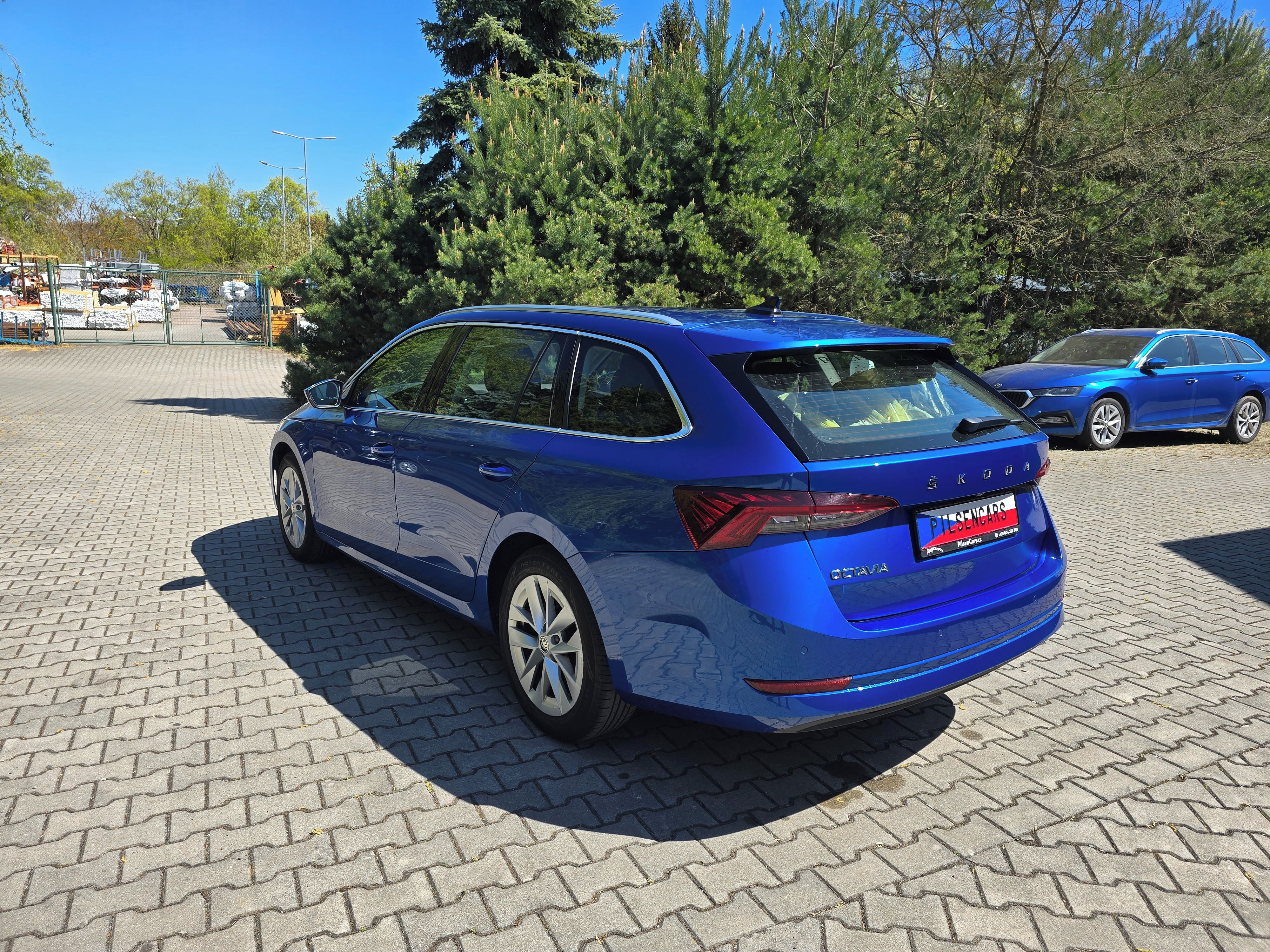 Škoda Octavia, Combi Style Plus Matrix 8xPNEU - fotka 3