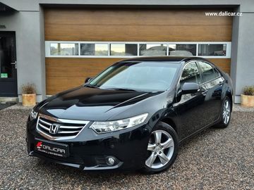 2.0i-VTEC 115kW Bi-Xenon