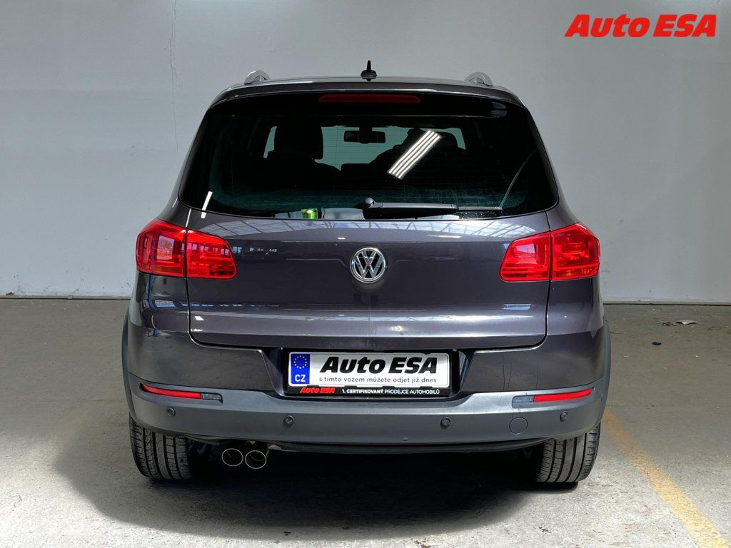 Volkswagen Tiguan, 2.0 TDi,navi,+kola - fotka 5