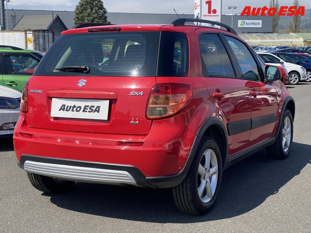 Suzuki SX4, 1.6i 4WD - fotka 4