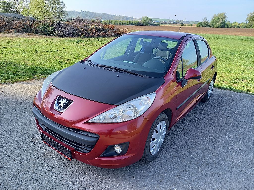 Peugeot 207, 1.4i klima