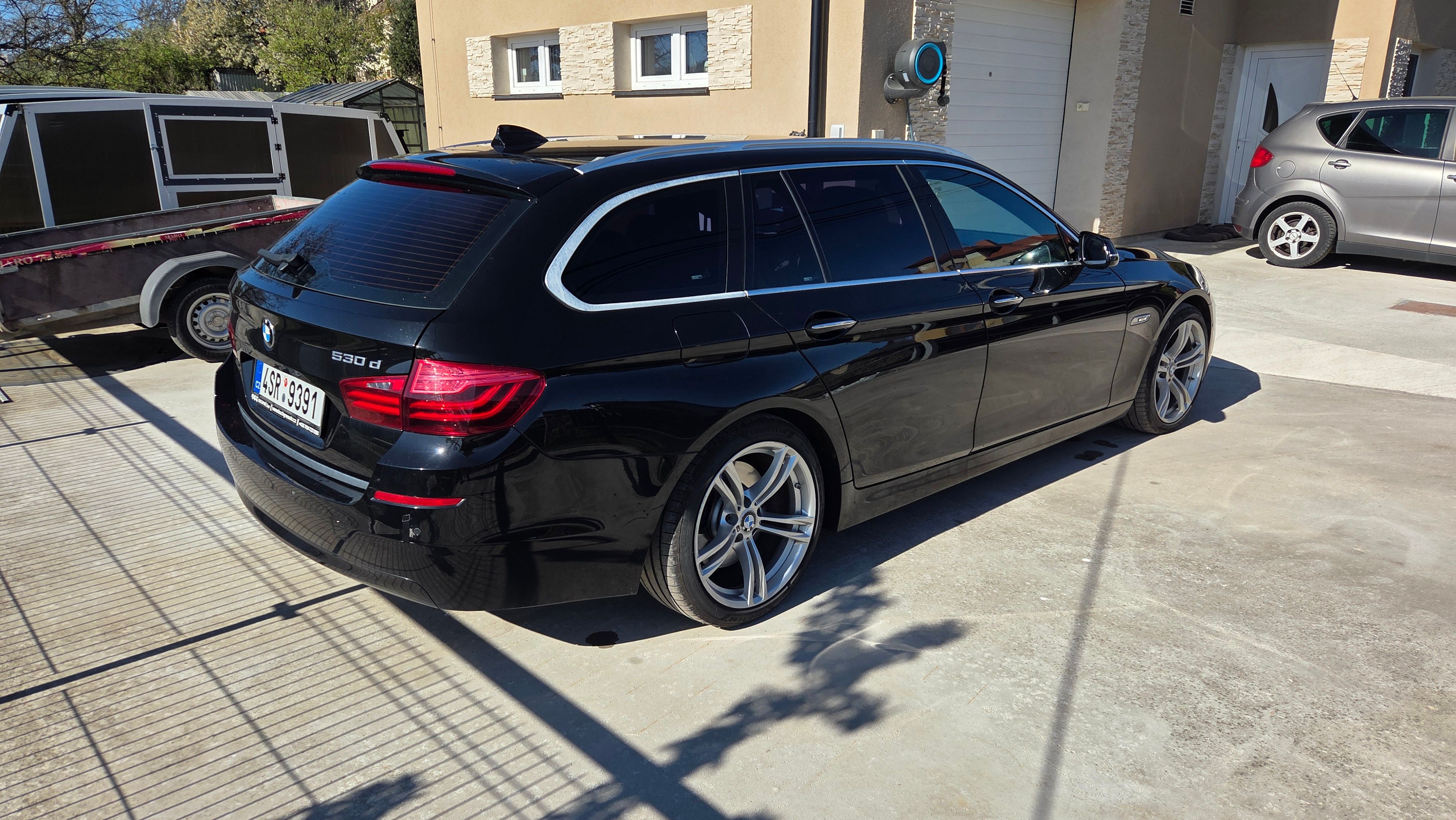 BMW Řada 5, BMW 530xd, Webasto, LED Matrix - fotka 5