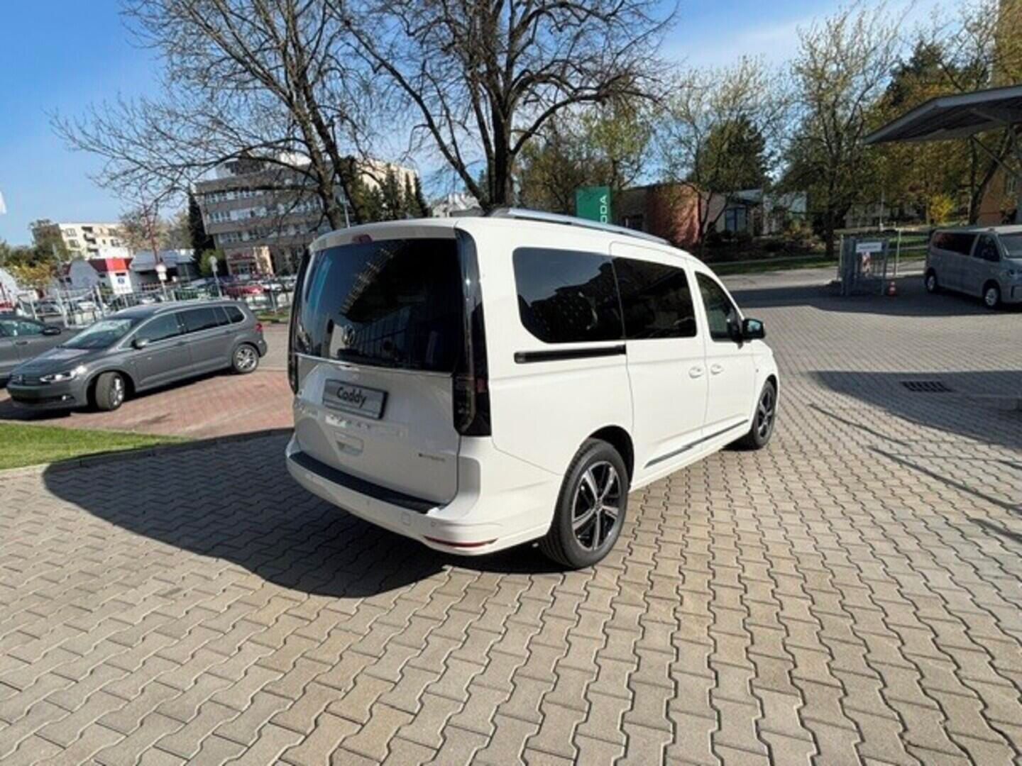 Volkswagen Caddy, Maxi Style 1,5 TSI PHEV Plug-i - fotka 4