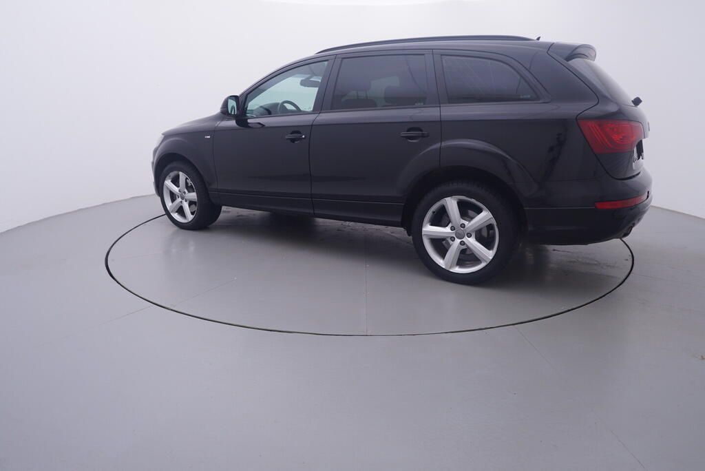 Audi Q7, S-Line 3.0 TDI 150 kW - fotka 3